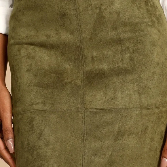 NWT  LULUS Button-Up Shirt and Olive Skirt size L - Picture 4 of 12